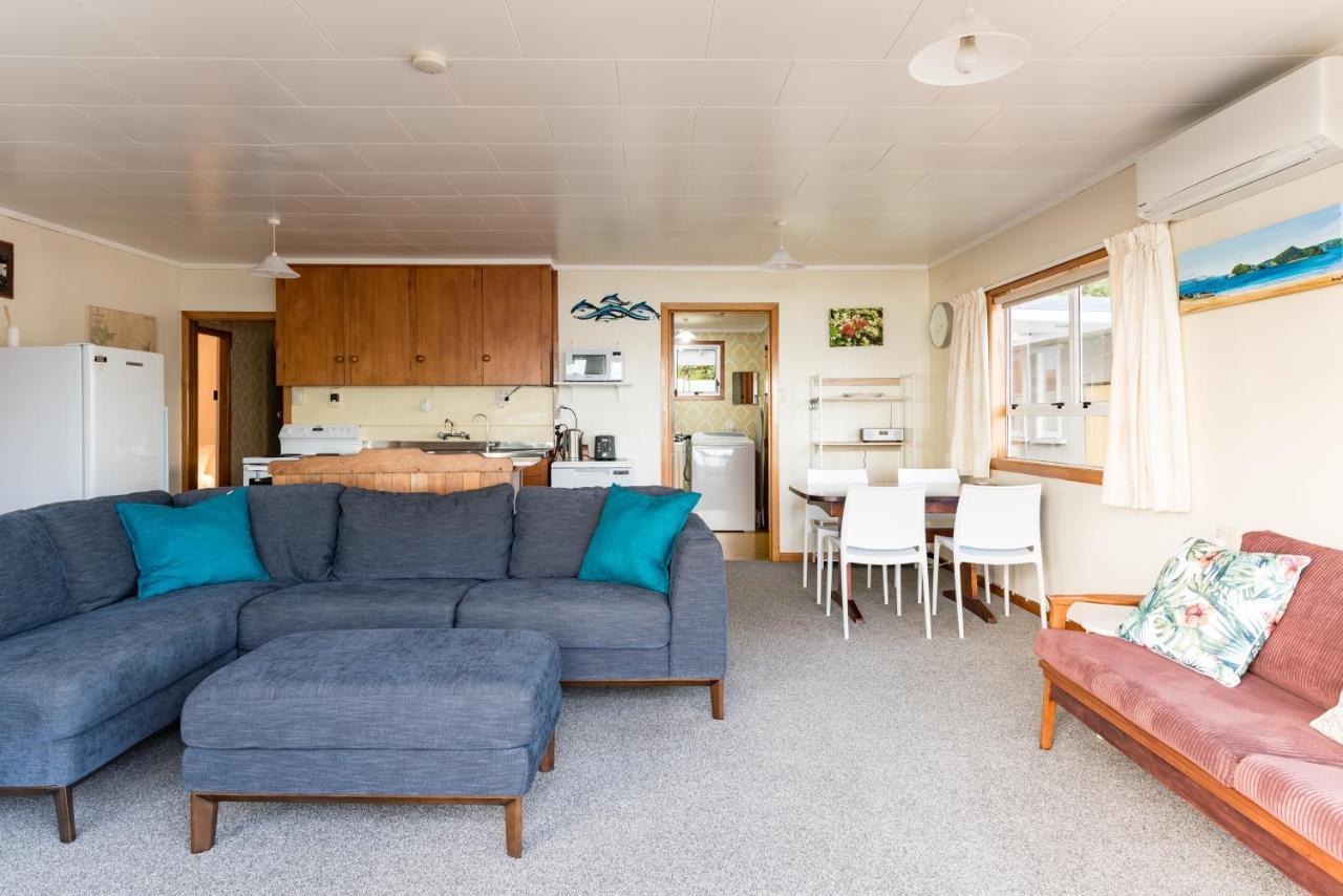 Dream View Waterfront Paihia Villa Exterior photo